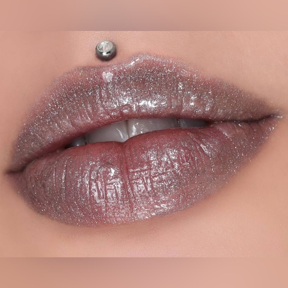 FUNERAL PARLOUR Jeffree Star The Gloss